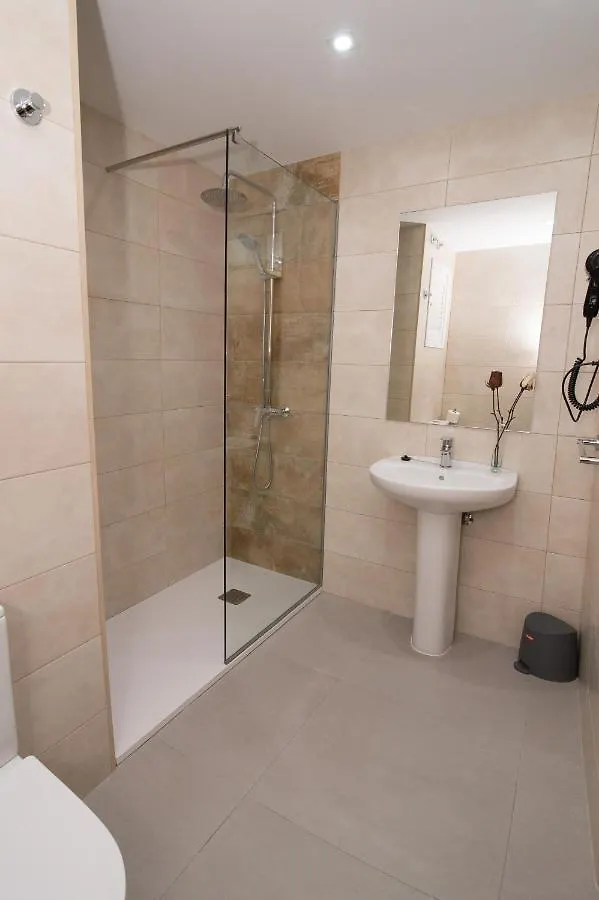 Appartement Apartamentos Mestret San Antonio  Spanje