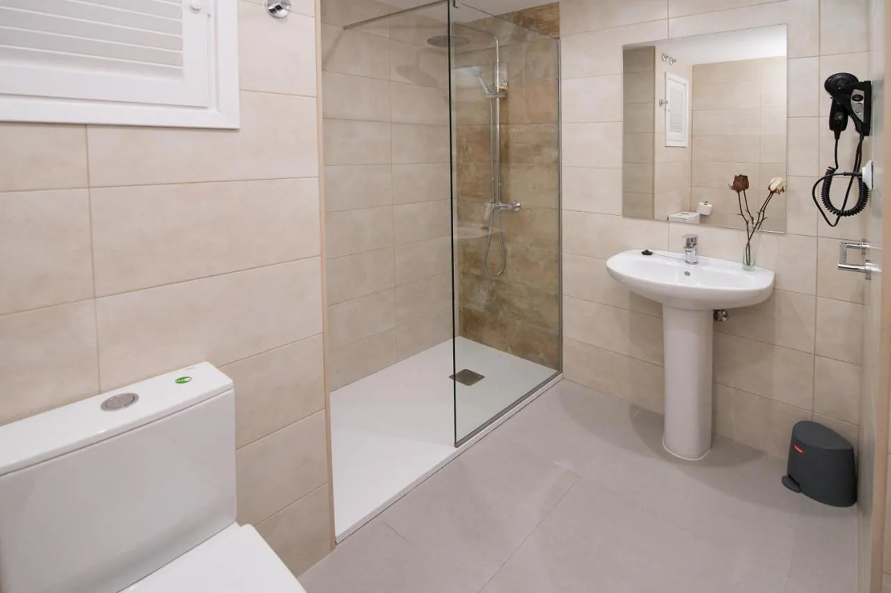 Apartamentos Mestret Sant Antoni de Portmany 0*,